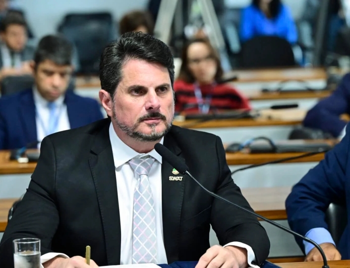 Marcos do Val confirma pré-candidatura à reeleição para o Senado em 2026 e descarta disputa pelo Governo do ES